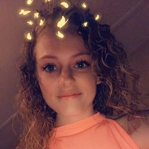 Meet your Posher, Whitney